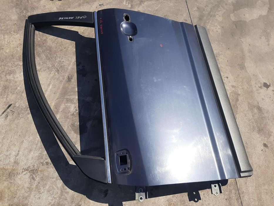 usa portiera stanga fata  opel antara l07  dupa 2006