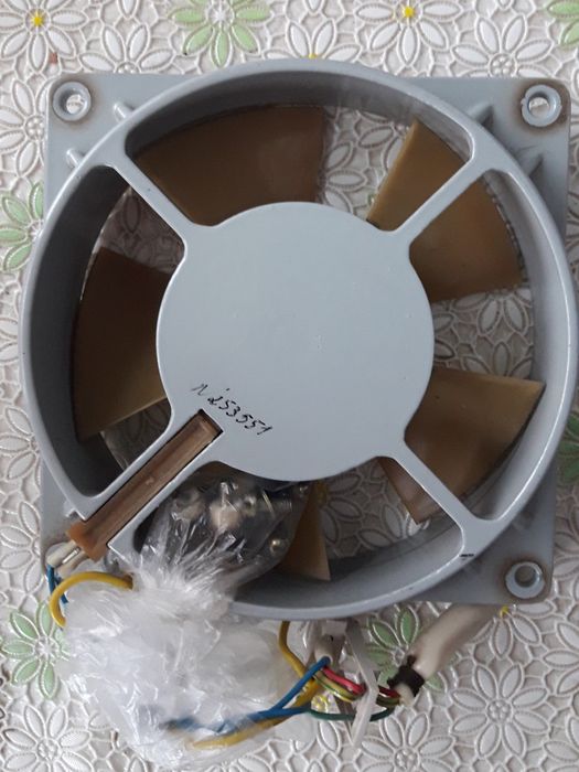 Продам кулер, вентилятор 220V, для дома, СССР.