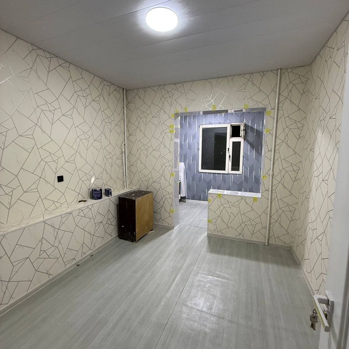 Продаётся квартира 3/6/9 сергили 7. 90 кв²