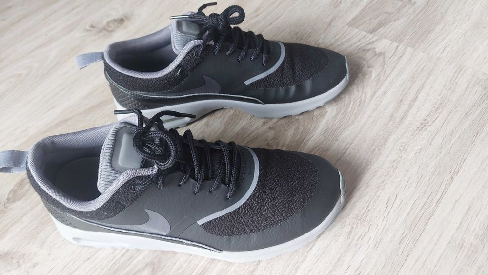 Маратонки Nike
