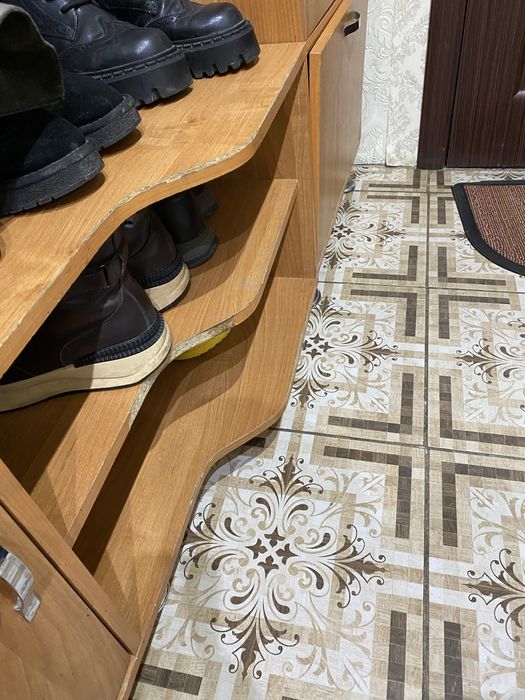 Продам прихожую