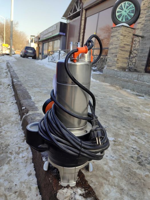 Продам погружной насос