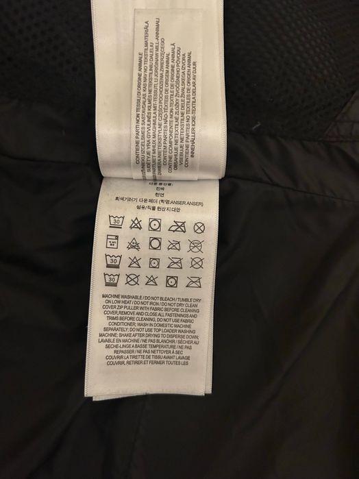 Geaca Burberry nouă full Neagra