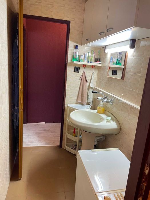 Четиристаен ОБЗАВЕДЕН апартамент кв. Каменица 1