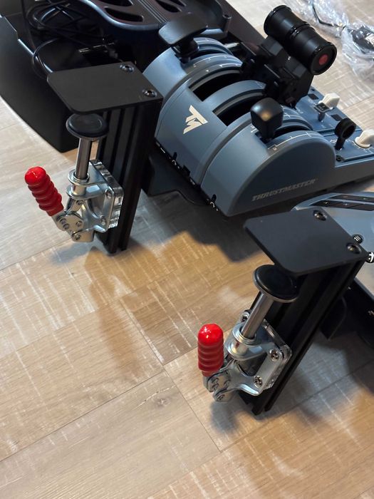 Thrustmaster Airbus Captain Pack + TFRP Rudder