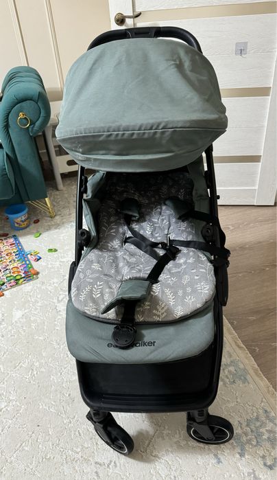 Продам коляску Easywalker