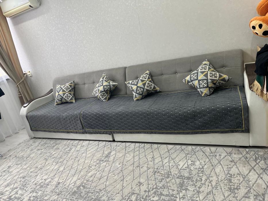 Продам Диван в хорошем состоянии