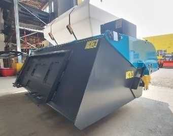 Perie industriala matura stradala buldoexcavator, incarcator, Bobcat