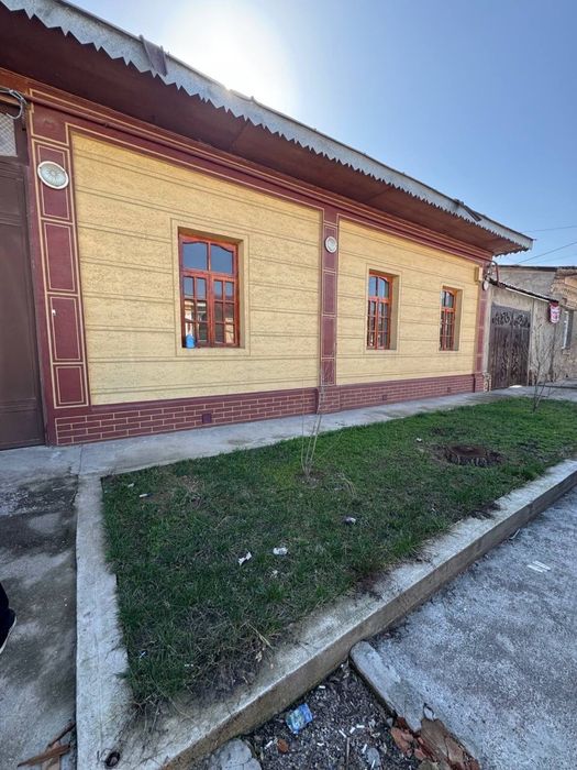 ПРОДАЕТСЯ ДОМ УЧАСТОК  На Юнусабаде 4,5 соток 4-хкомнатный