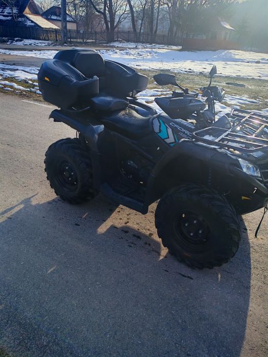 Vând atv cf moto