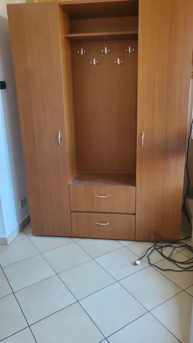 Garsoniera de inchiriat 45mp-200 euro/luna