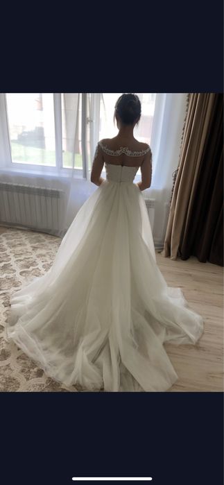 Свадебное платье