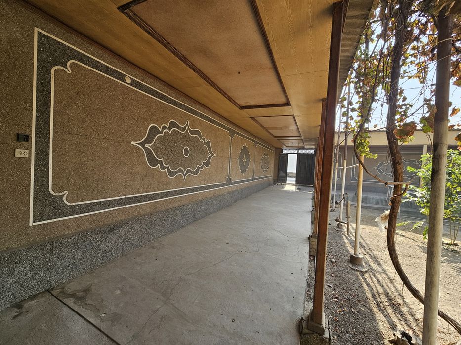 Фарғона шаҳар ёрмозор масчит ёнида ховли сотилади