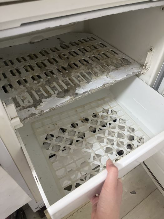 продам морозильник робочий