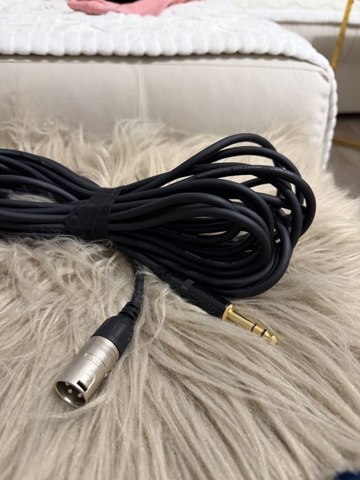 Cablu Cordial audio XLR tată - jack 6,3 de 10 metri