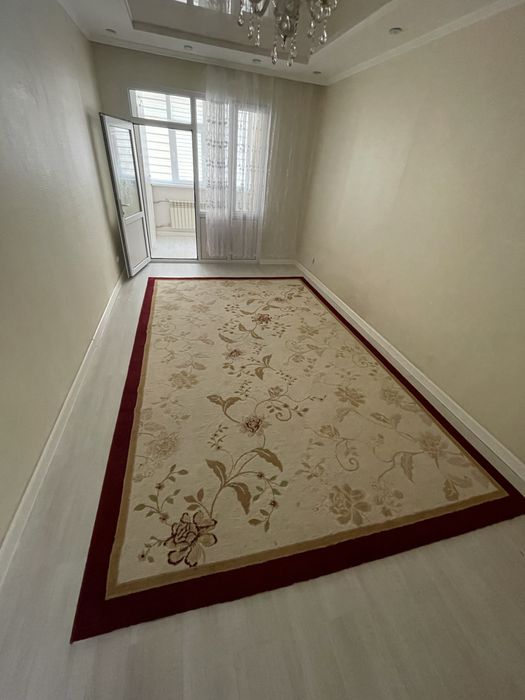 Продам клем, для гостиной , хорошего цвета