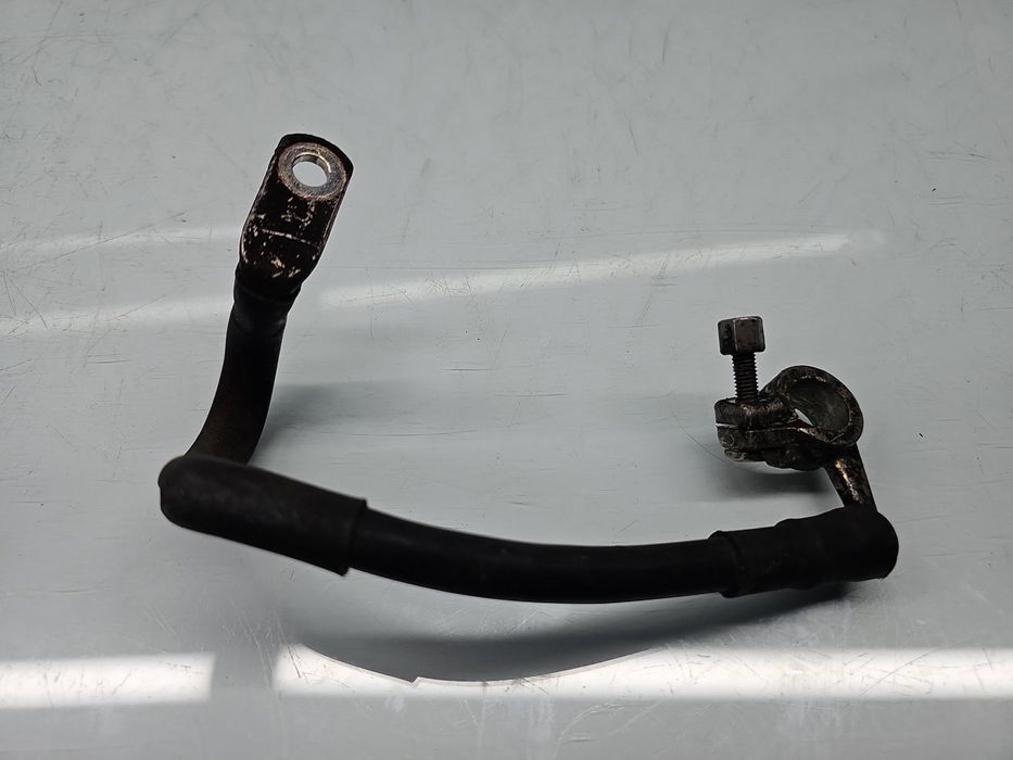 Borna baterie (-) Volkswagen Passat B6 (3C2) [Fabr 2005-2010] 1T097123