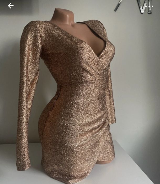 Vand rochie mini  elegantă xs