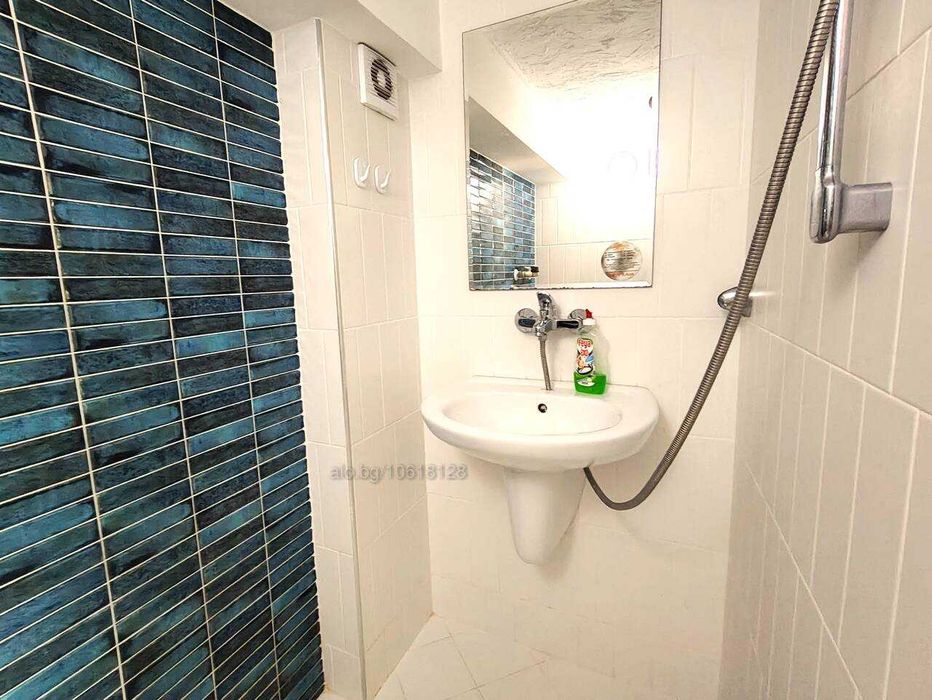 Дава се под наем Едностаен апартамент в Несебър - 20 кв.м за 128 € - Снимка #7