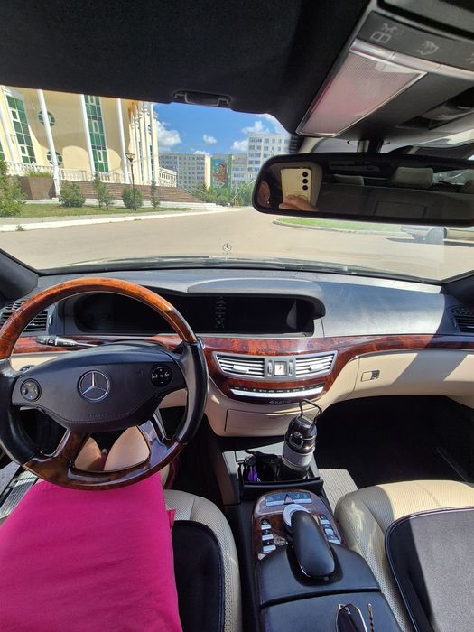 Автопрокат Мерседес 221