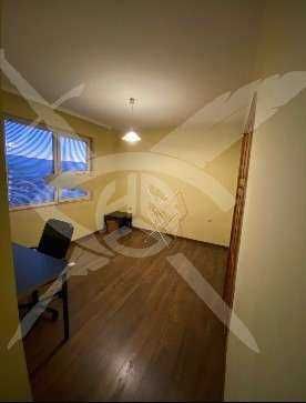 Дава се под наем Многостаен апартамент в Стамболийски - 164 кв.м за 398.82 € - Снимка #4