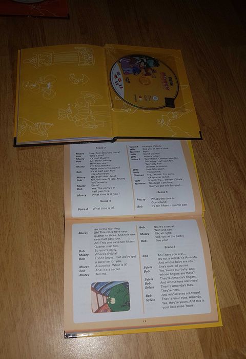 Jocuri și exerciții interactive pentru copii , Cărți cu CD MUZZY