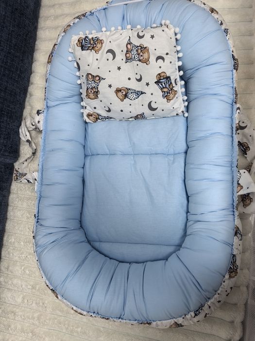 Гнездо за бебе с възглавница!