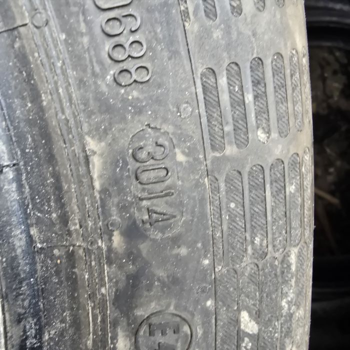 2x 215/55/17 VARA CONTINENTAL Stare impecabila