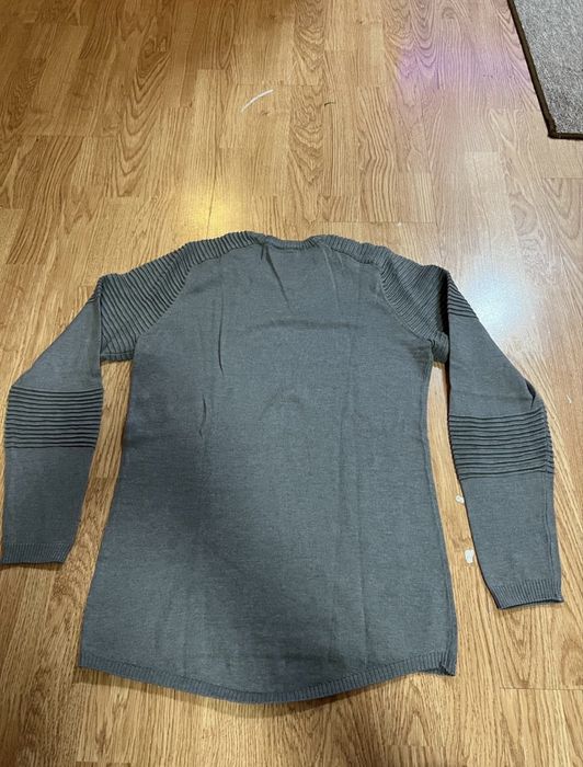 Мъжки пуловери чисто нови размер С