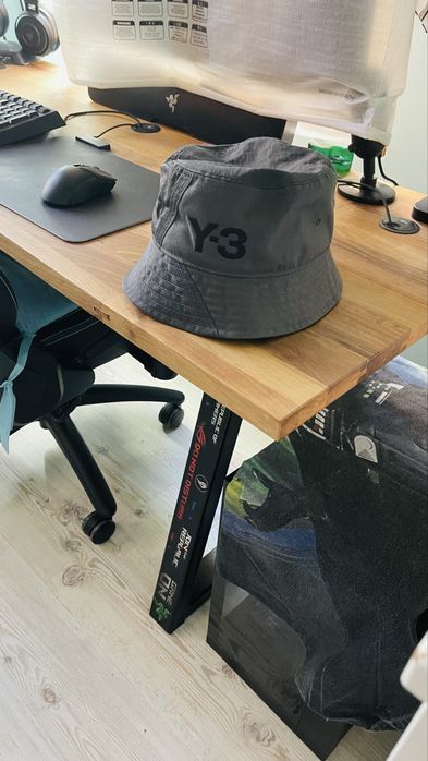 Y-3 Yohji Yamamoto Adidas - Шапка с периферия,