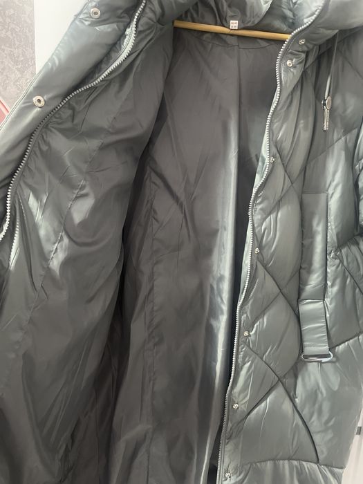 Продам зимний пуховик!