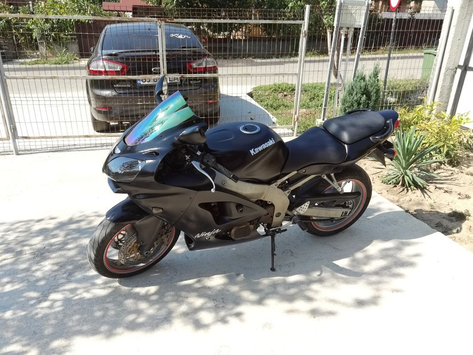Kawasaki njna zx6r