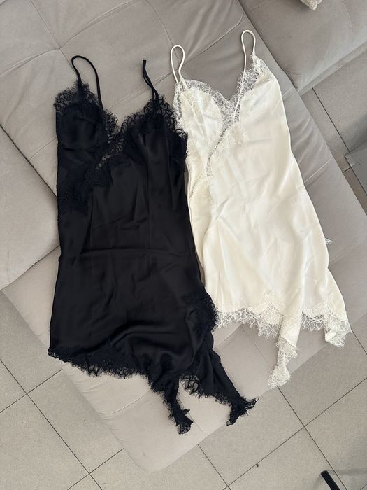 Дамски сатенени рокли модел на Zara