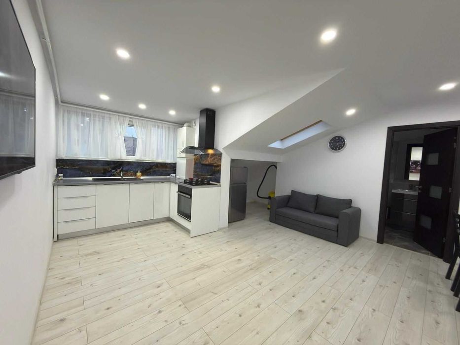 Studio de lux in bloc nou privat cu curte proprie in zona stadionului