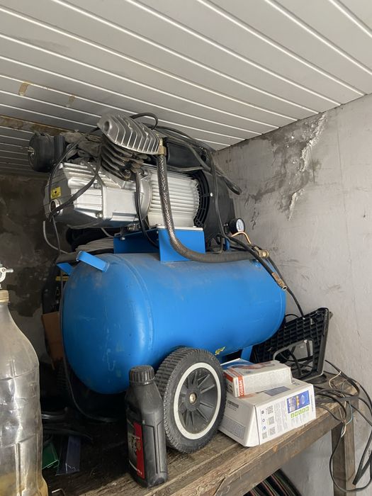 Продам компрессор и шуруповерт