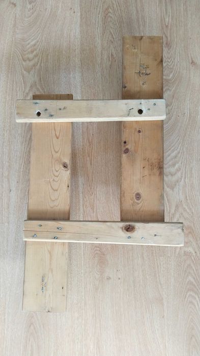 Закачалки дървени, голяма и малки