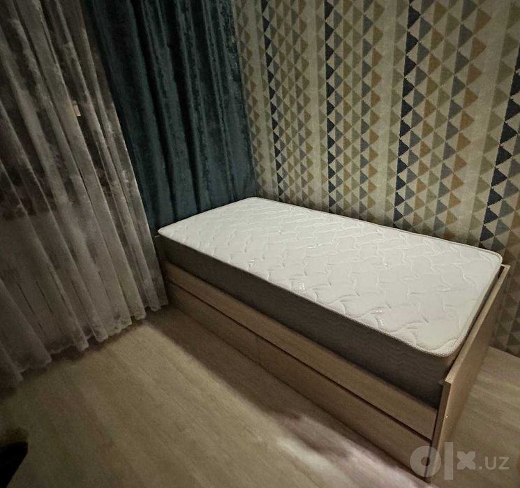Раскладная кровать 90*200 см из Белоруссии