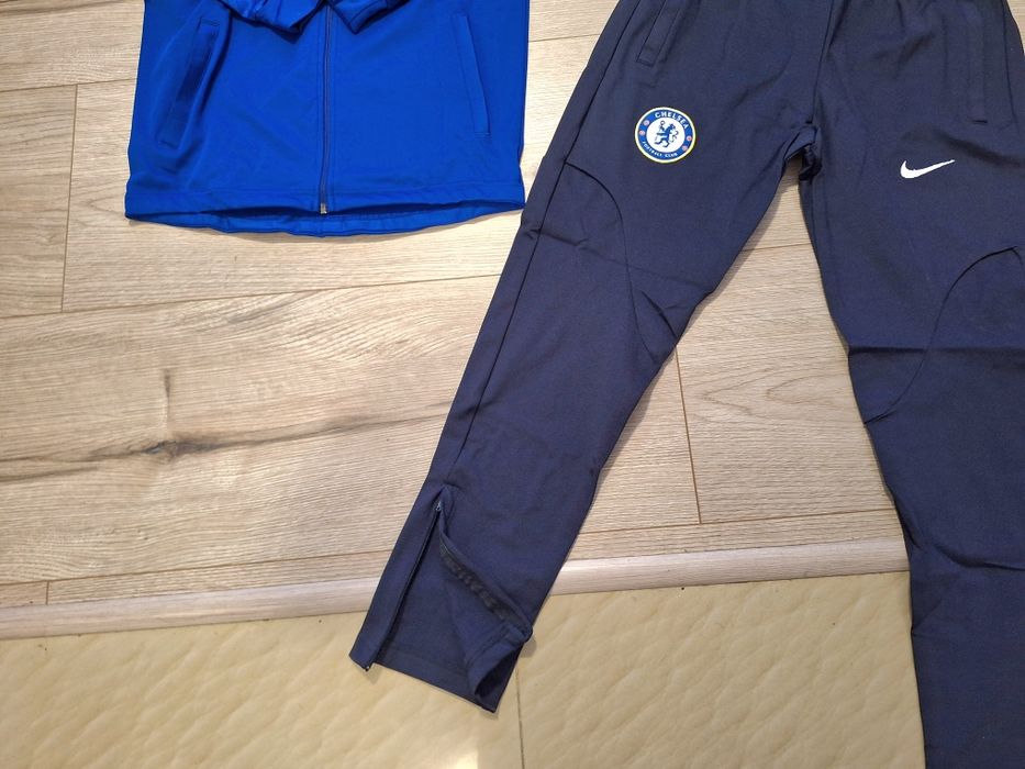 Футболен анцунг на Челси!Промо!