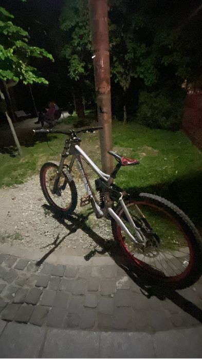 Ghost DH 9000, stare f buna.