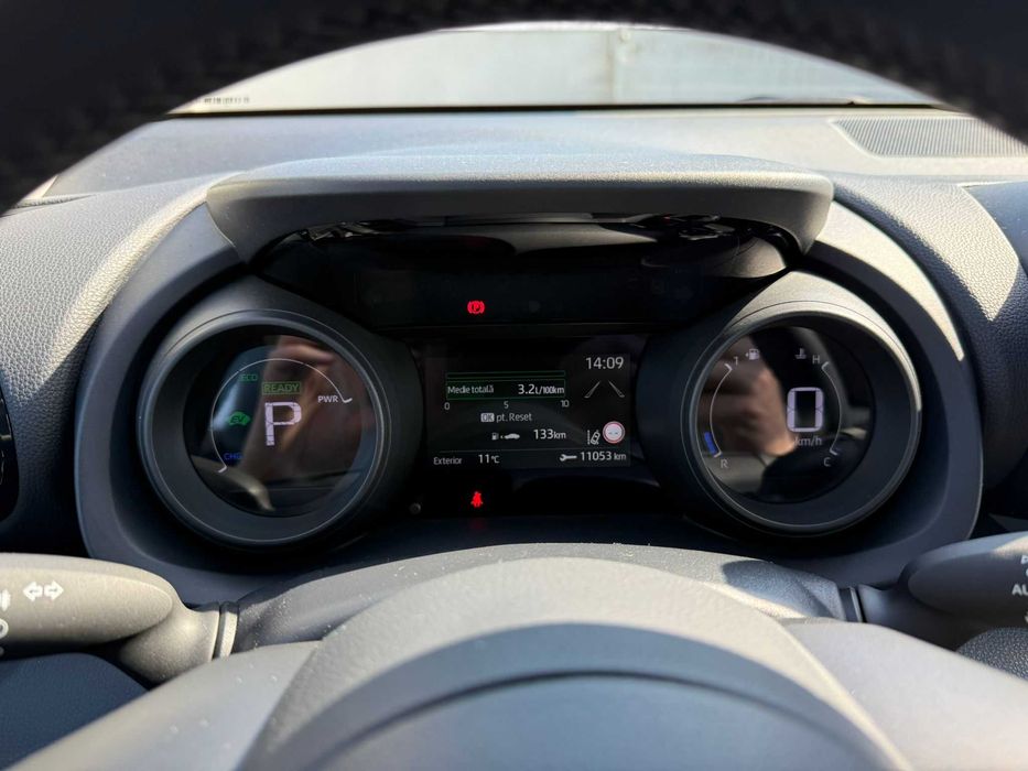 Toyota Yaris Hybrid 2022  / Full LED / Camera / Impecabil / Istoric / GARANTIE