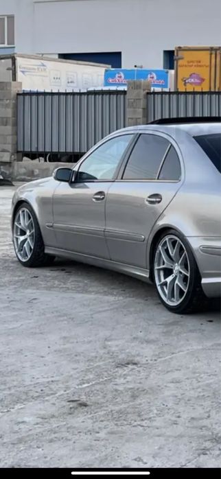 Мерседес , ауди 5/112 р19