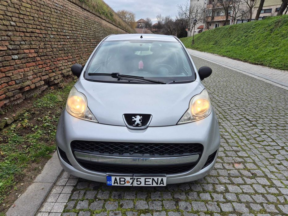 Peugeot 107 2011 de vânzare. Preț 2500 euro negociabil