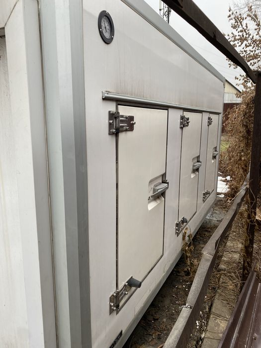 Холодильник, рефоежератор для мороженного