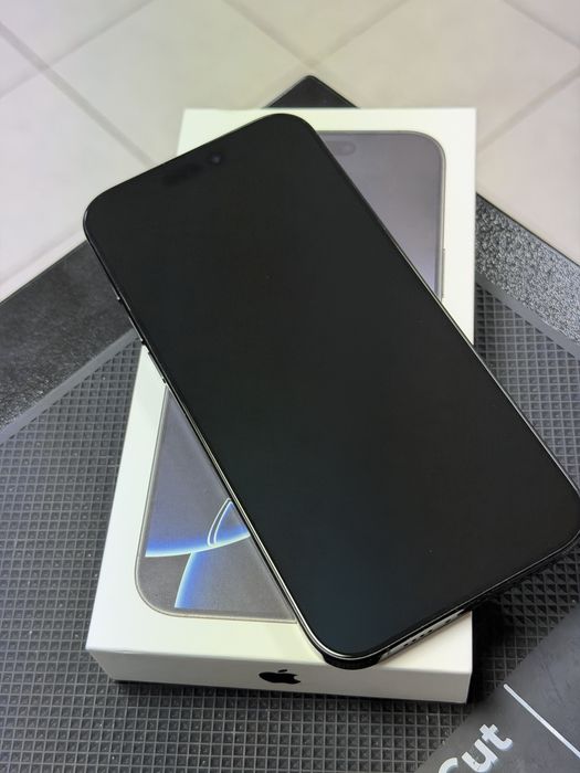 Apple iPhone 16 Pro Max,Black Titanium,512GB *КатоНов*93%Battery*