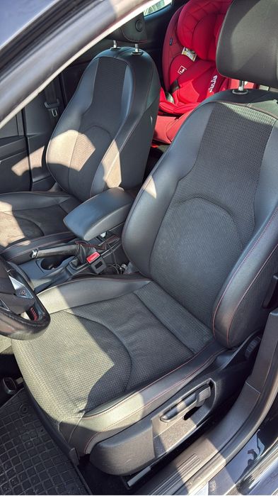 SEAT Leon FR 2.0 TDI 2015 | 143.000 km Negociabil