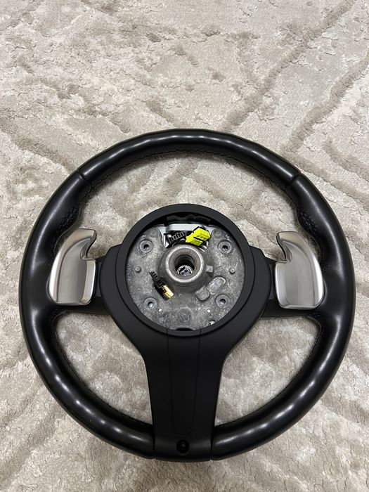 Bmw Seria 1 2 3 4 F20 F30 F32 F36 Volan M-Sport Vibratii Distronic