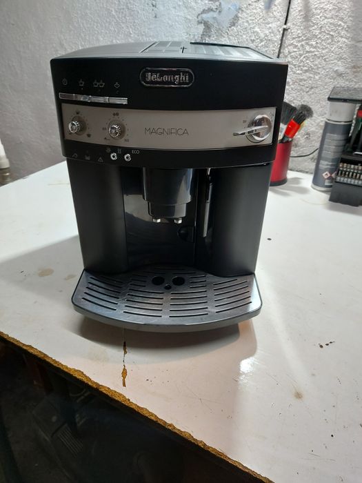 Vând aparate de cafea cu garanție ieftine