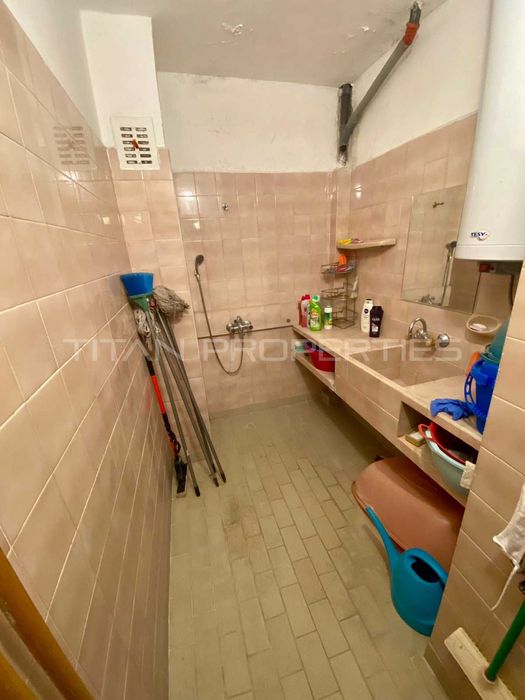 Продава се Тристаен апартамент в Пловдив, Южен - 88 кв.м за 1250 €/кв.м - Снимка #9