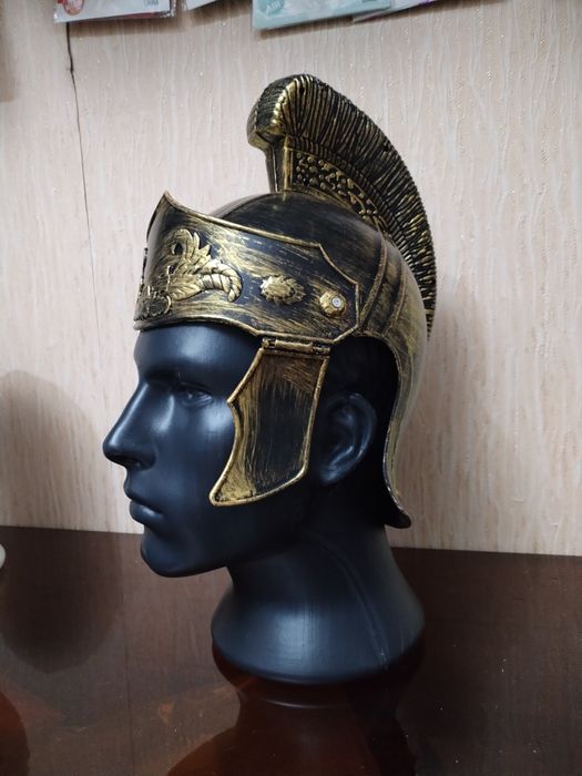 Шлем рыцаря пластик. Новые