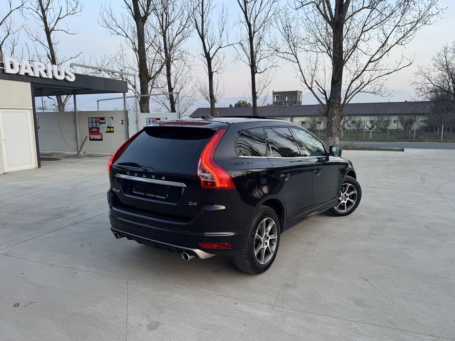 Volvo Xc60 R Design/automat/pano/camera/harman kardon/rate/garantie